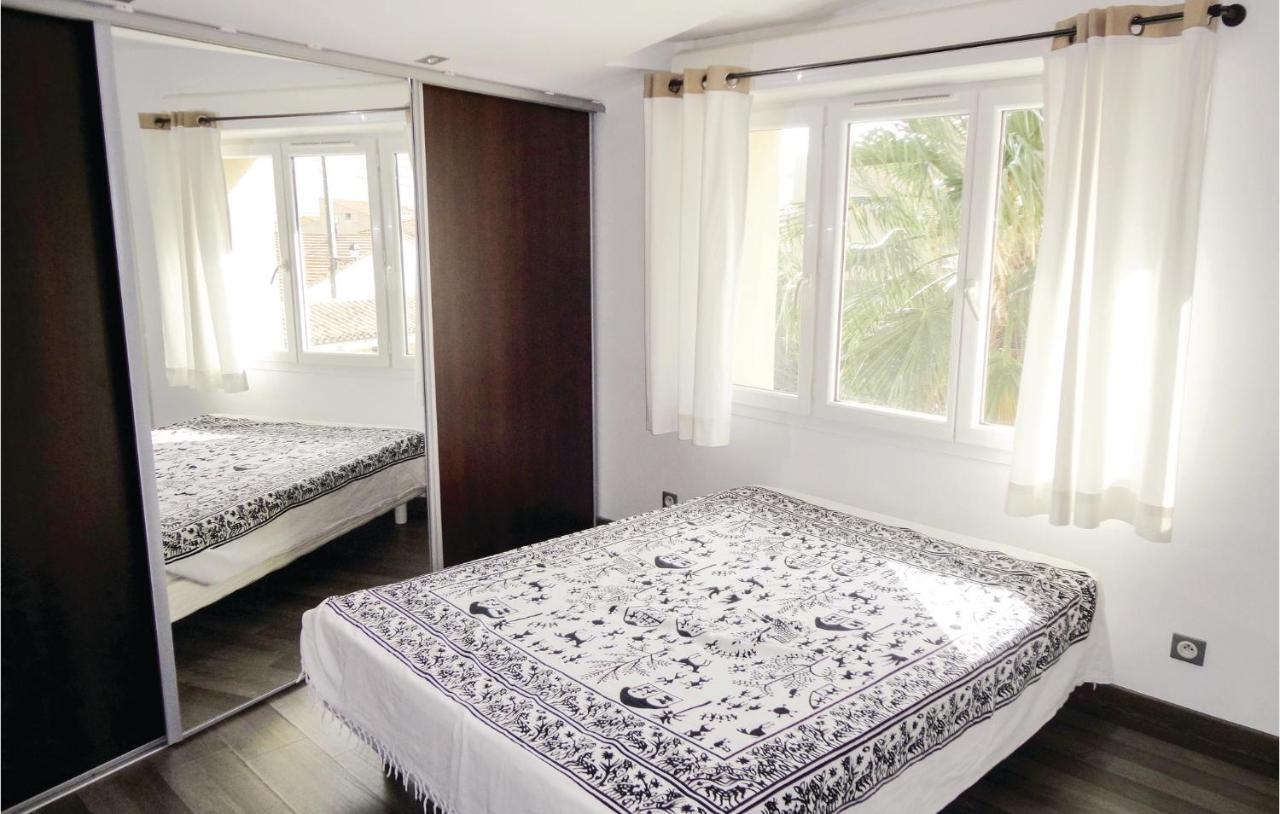 Awesome Apartment In Sauvian With Wifi Exteriör bild